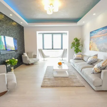 Luxury & Park View * Bucharest