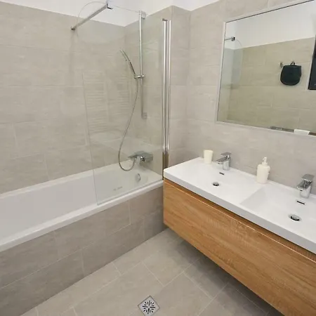 Apartment Luxury & Park View *